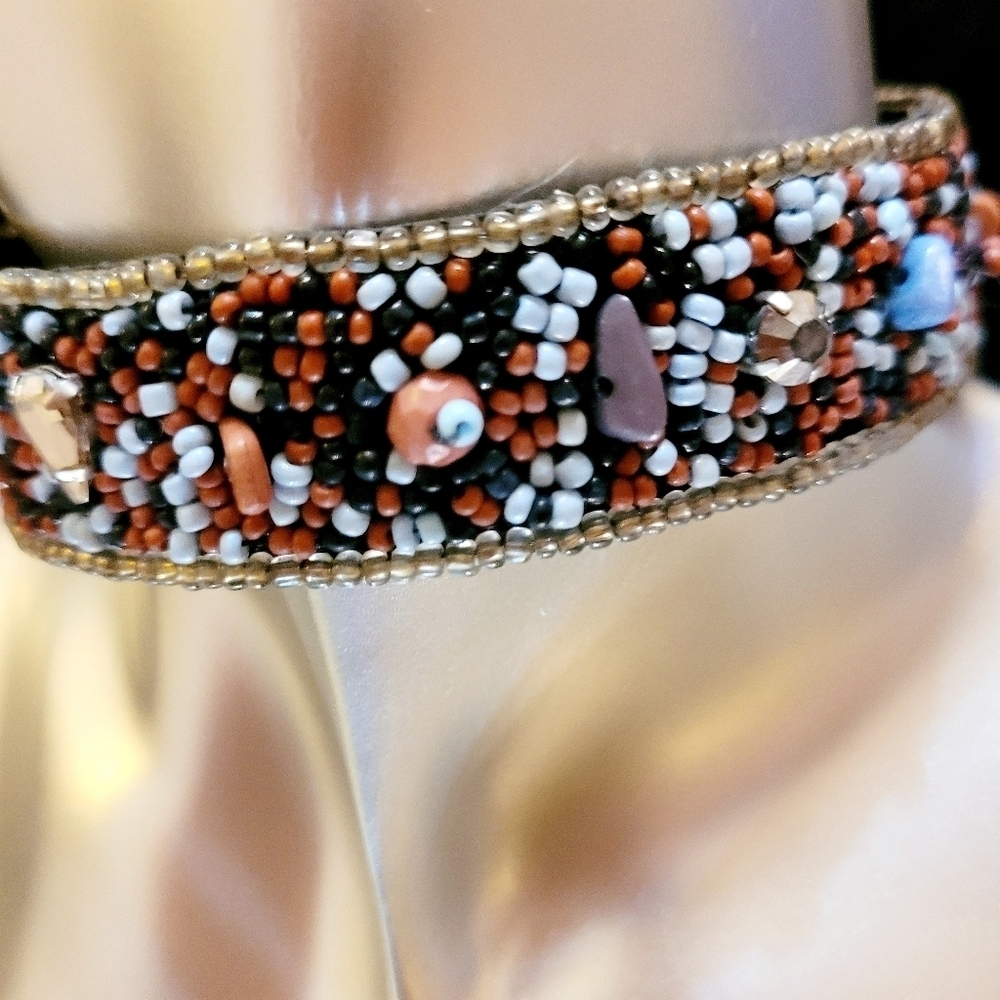 TURQUOISE & CORAL BEADED CHOKER NECKLACE - Picture 6 of 12